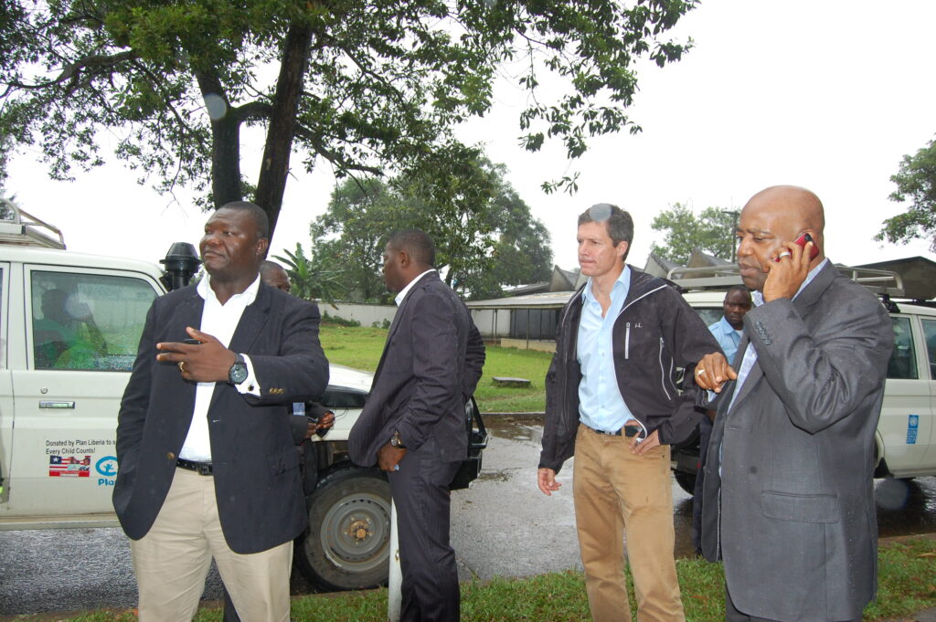 Ian Norton talking to African officials